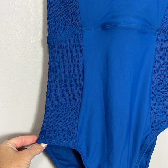 Catalina swim one piece blue size 10 - Picture 3 of 5